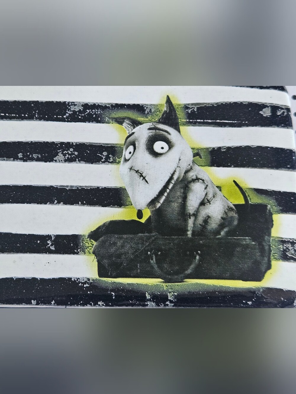 Disney Frankenweenie 'It's Alive' Wallet - Picture 4 of 8